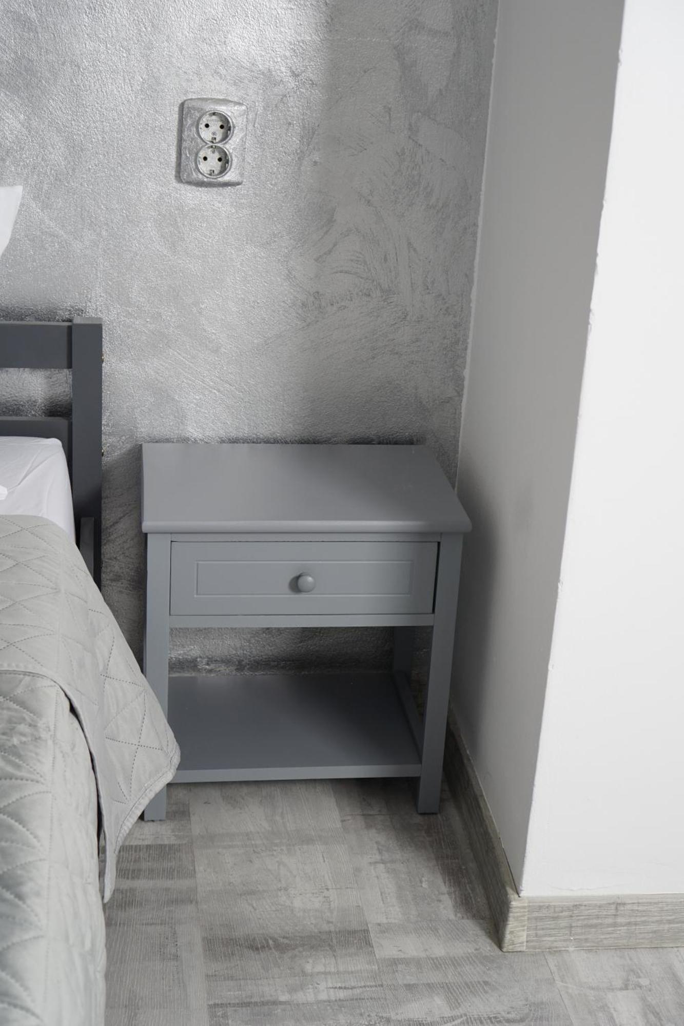 24 Shades Of Grey, Rezerva Acum Apartament Ultracentral, Ceai, Cafea, Filtru Apa Rece-Fierbinte, Saltea 160 Cm Memory Foam Craiova Ngoại thất bức ảnh